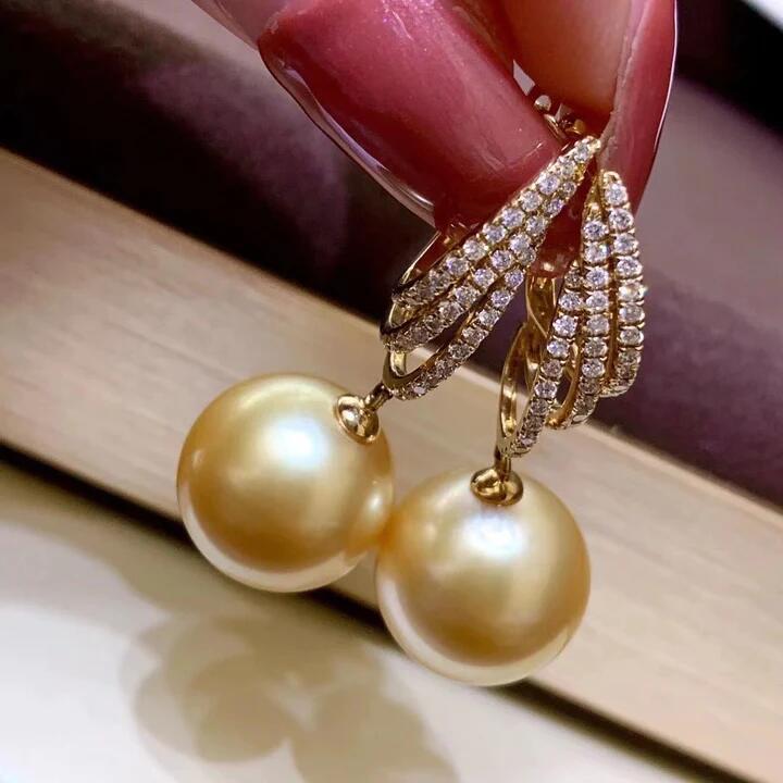 Delicate Artisan Earring
