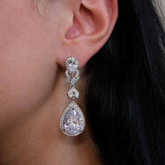 Romantic Earring for Special Moments