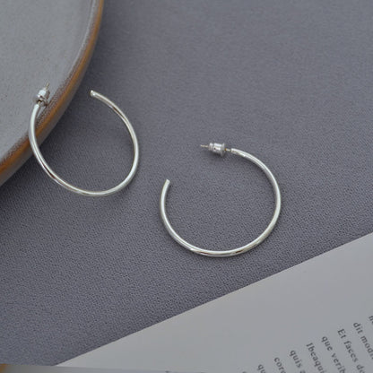 Elegant Silver Earring for Every Occasion