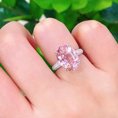 Beautiful Ring with Unique Style