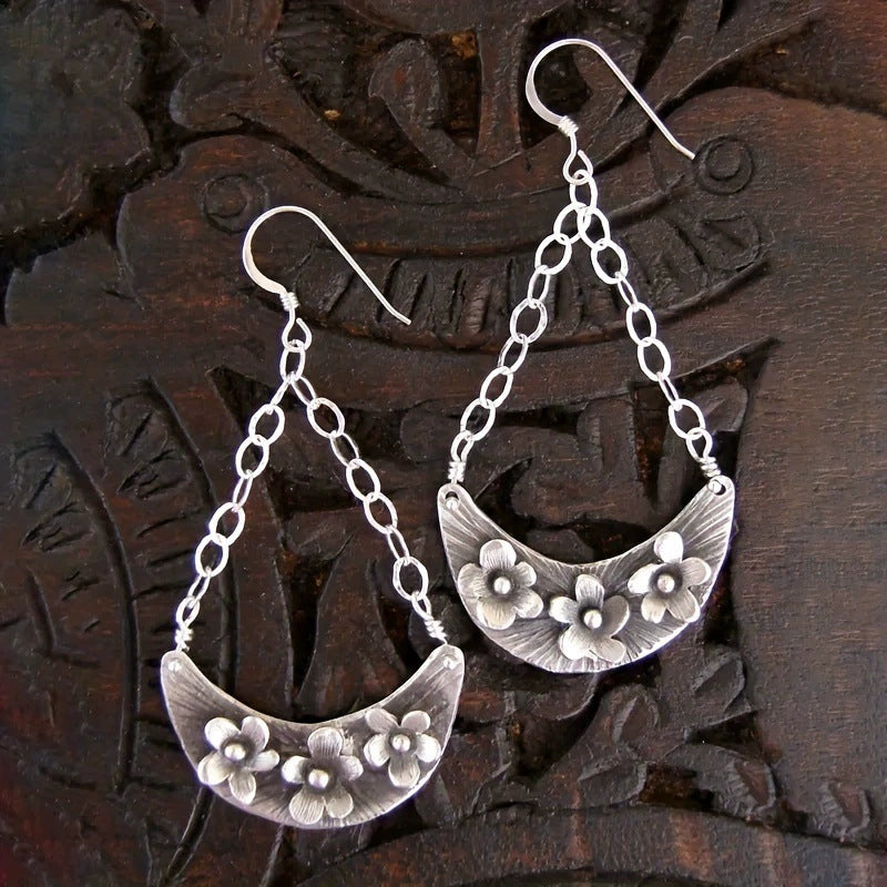 Romantic Earring for Special Moments
