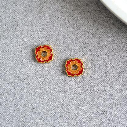 Beautiful Gold Earring with Unique Style