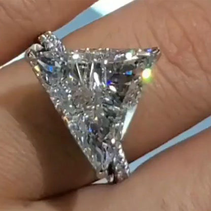 Stunning Ring for Daily Wear