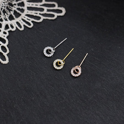 Charming Earring for Any Occasion