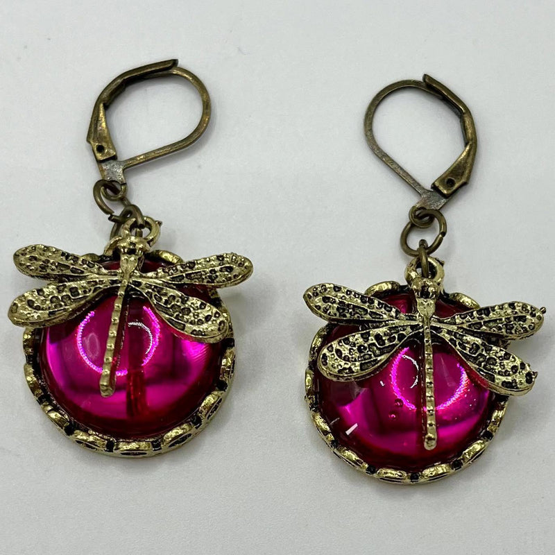 Charming Earring for Any Occasion