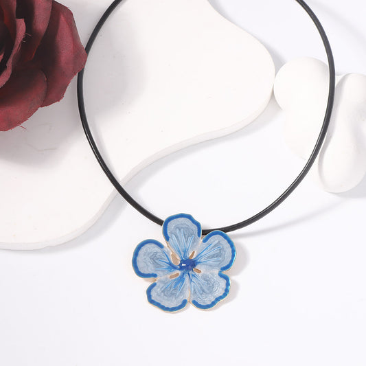 Charming Pendant for Any Occasion