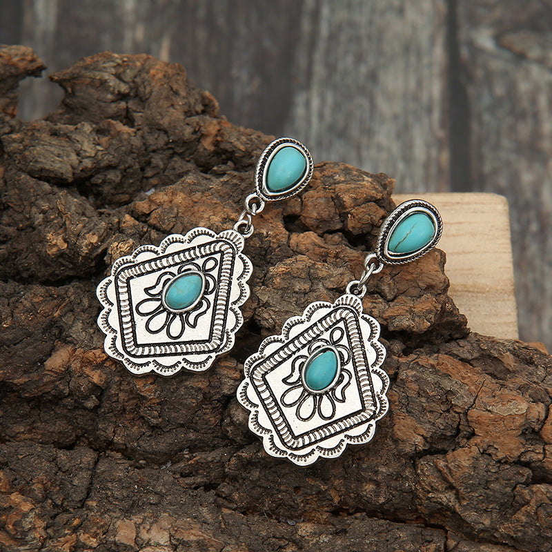 Vintage Handmade Earring