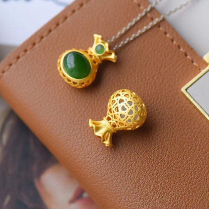 Stunning Gold Necklace for Daily Wear