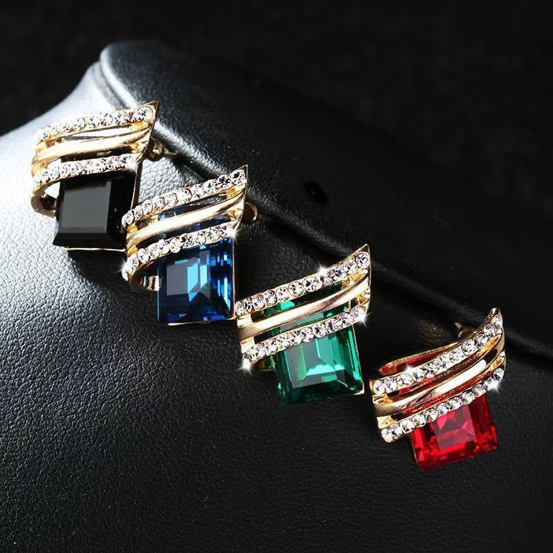 Vintage Handmade Earring