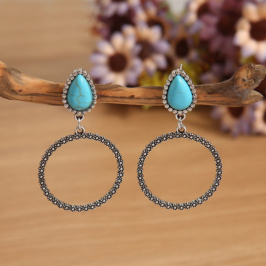 Beautiful Silver Earring with Unique Style