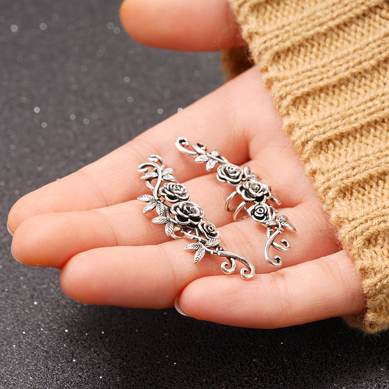 Romantic Silver Earring for Special Moments