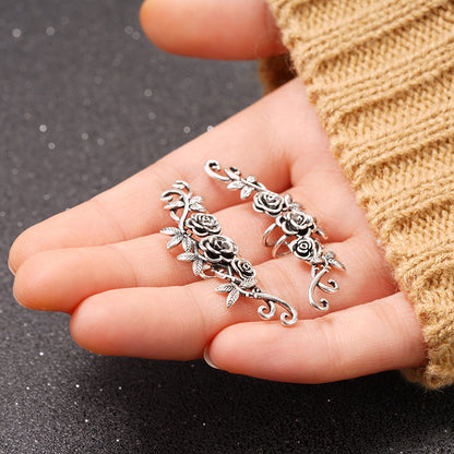 Romantic Silver Earring for Special Moments