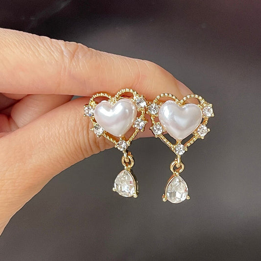 Romantic Earring for Special Moments