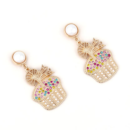Classic Pearl Earring with Timeless Appeal