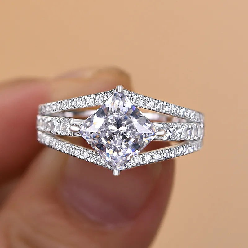 Elegant Ring for Every Occasion