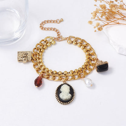 Charming Piece for Any Occasion