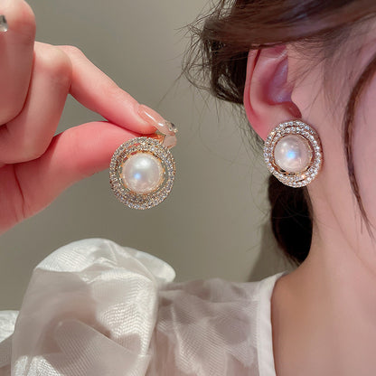 Stunning Pearl Earring for Daily Wear