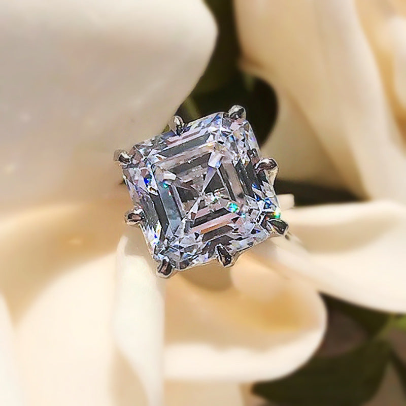 Elegant Ring for Every Occasion