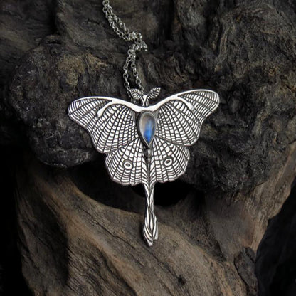 Romantic Necklace for Special Moments