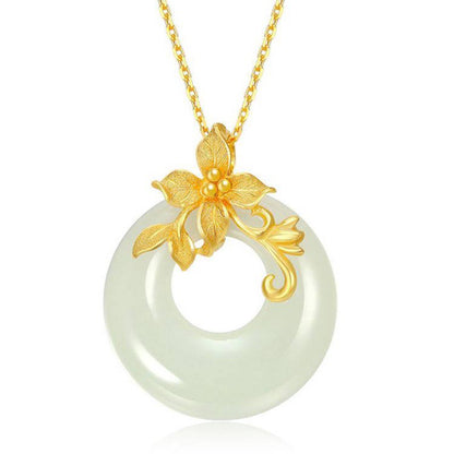 Romantic Gold Necklace for Special Moments