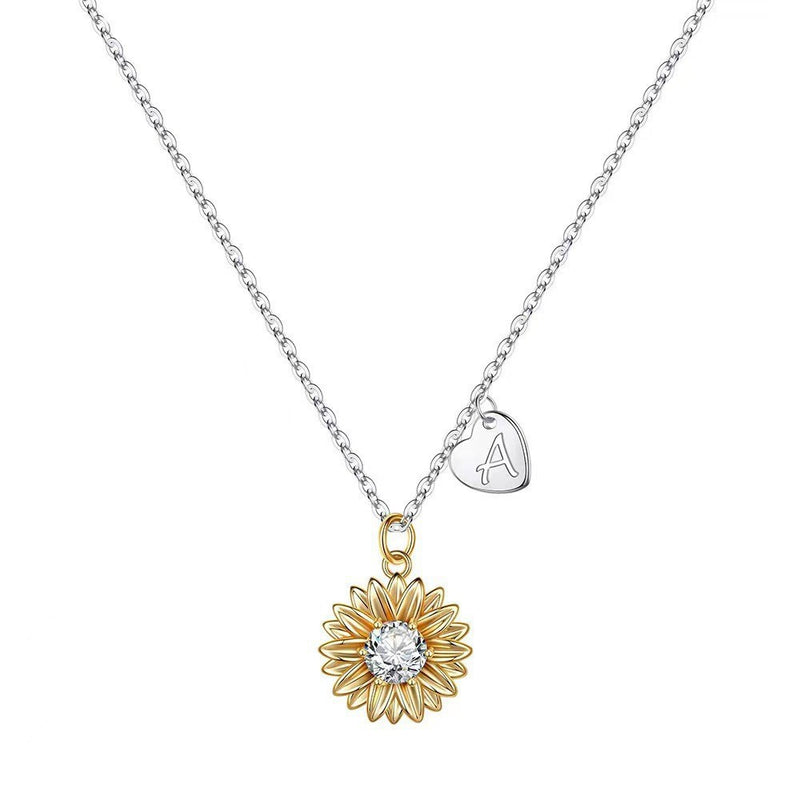 Charming Gold Necklace for Any Occasion