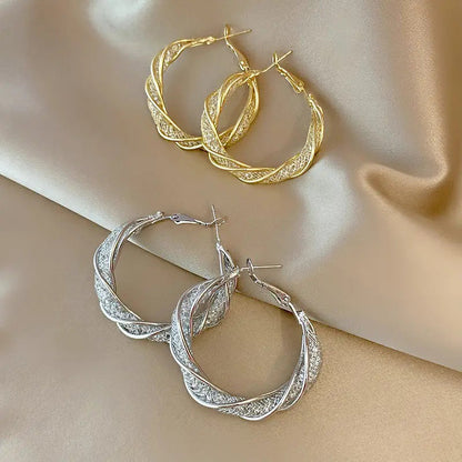Beautiful Earring with Unique Style