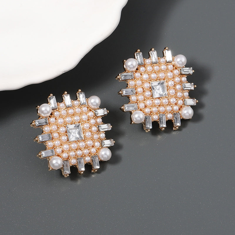 Beautiful Earring with Unique Style