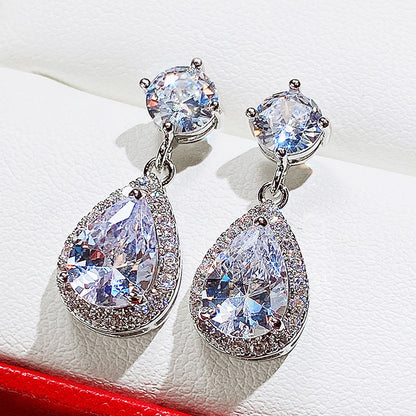 Charming Earring for Any Occasion