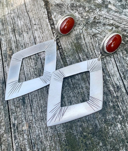 Vintage Handmade Earring