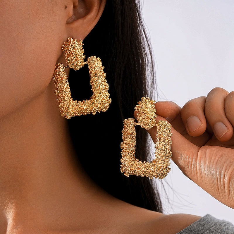 Stunning Gold Earring for Daily Wear