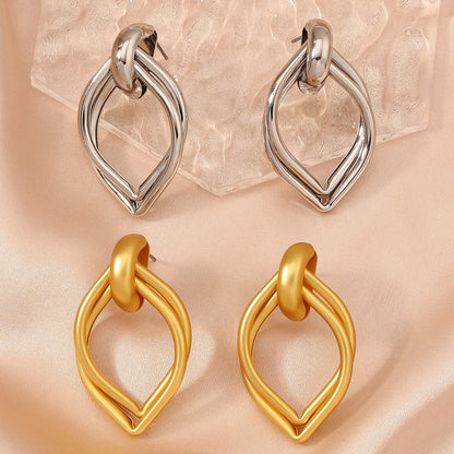 Romantic Earring for Special Moments