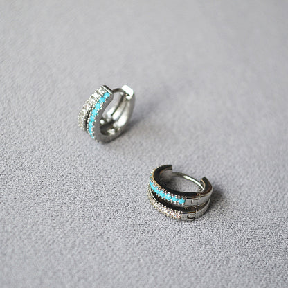 Romantic Gold Earring for Special Moments