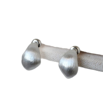 Beautiful Silver Earring with Unique Style