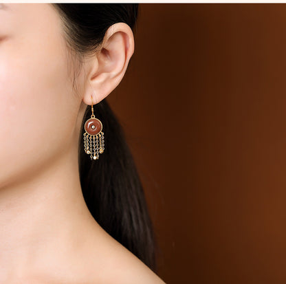 Beautiful Gold Earring with Unique Style