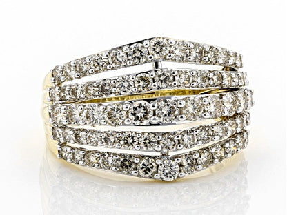 Charming Gold Ring for Any Occasion