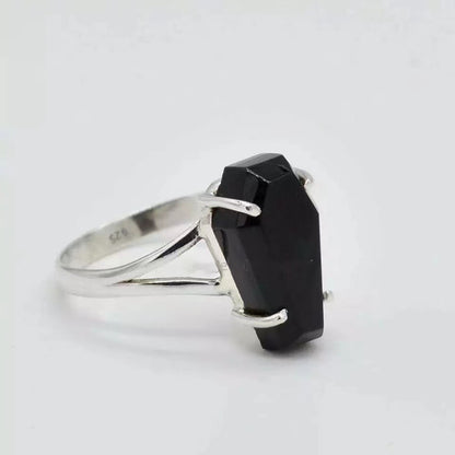 Charming Ring for Any Occasion