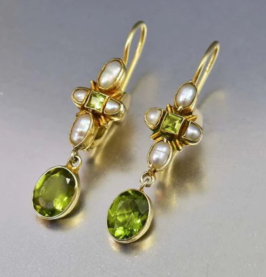 Charming Earring for Any Occasion
