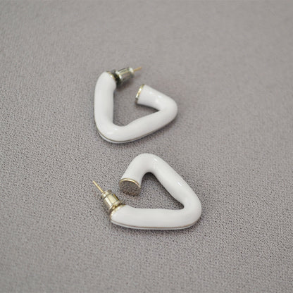 Charming Gold Earring for Any Occasion