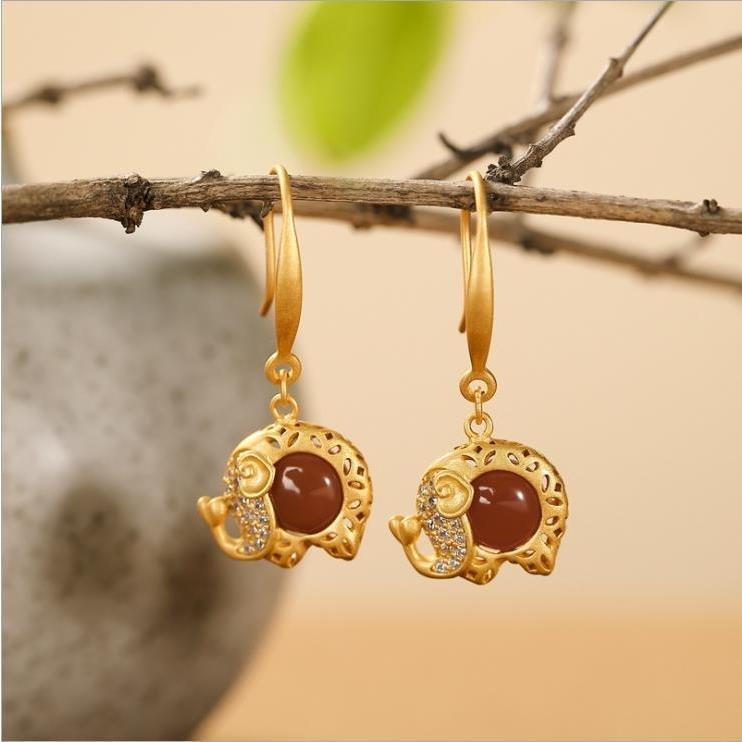 Vintage Handmade Gold Earring