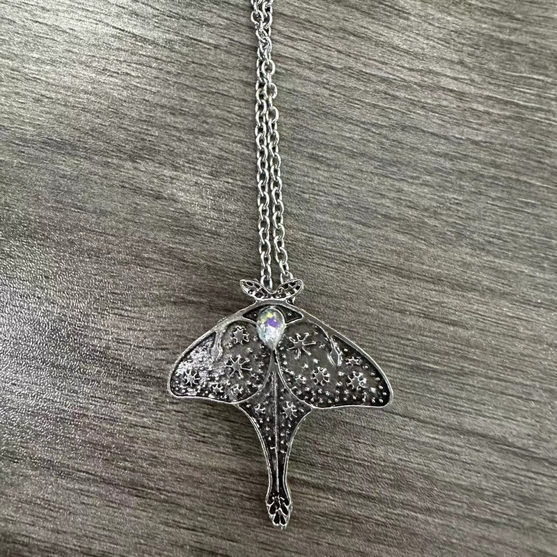 Charming Necklace for Any Occasion