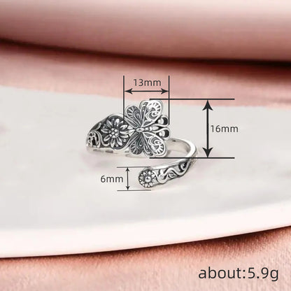 Classic Ring with Timeless Appeal