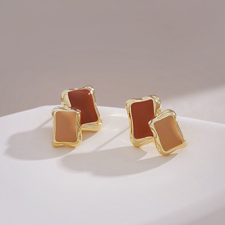 Elegant Earring for Every Occasion