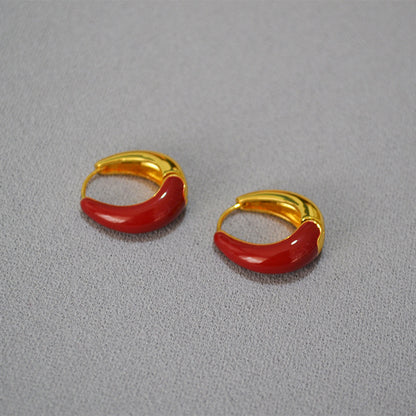Charming Gold Earring for Any Occasion