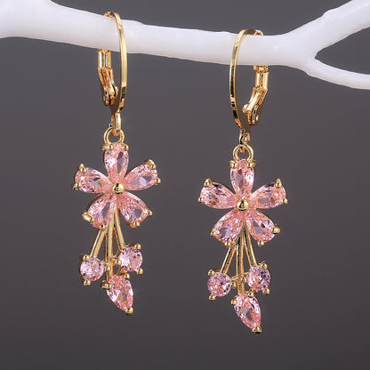 Charming Earring for Any Occasion