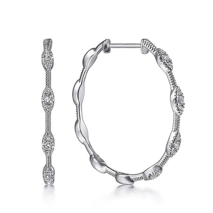 Stunning Earring for Daily Wear