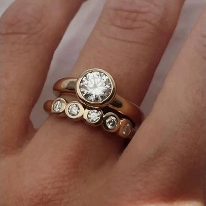 Beautiful Set with Unique Style