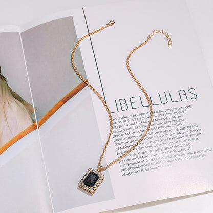 Classic Necklace with Timeless Appeal