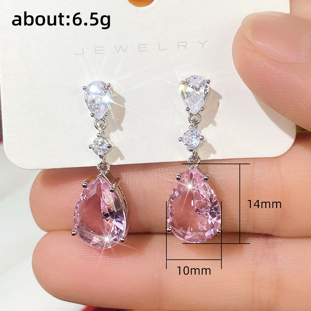 Classic Earring with Timeless Appeal