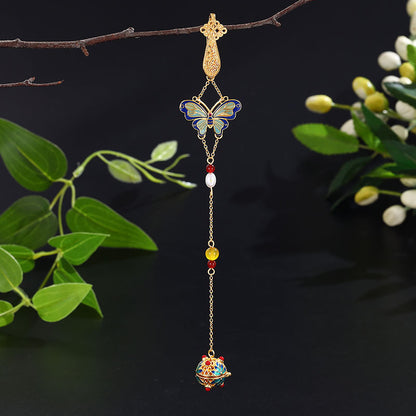 Charming Pendant for Any Occasion