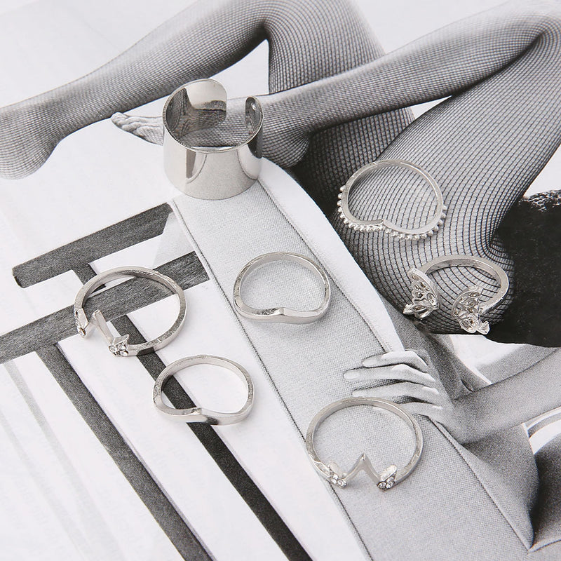 Beautiful Silver Set with Unique Style